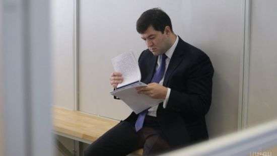 Апелляционный суд снял арест с документов Насирова