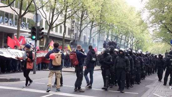 В Германии прошли массовые протесты, есть пострадавшие