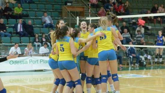 «Билозгар» выиграл серебро ЧУ по волейболу