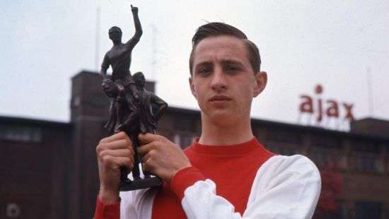 Стадион «Аякса» переименуют в честь легендарного футболиста