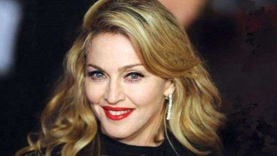 Компания Universal Pictures снимет фильм о жизни Мадонны