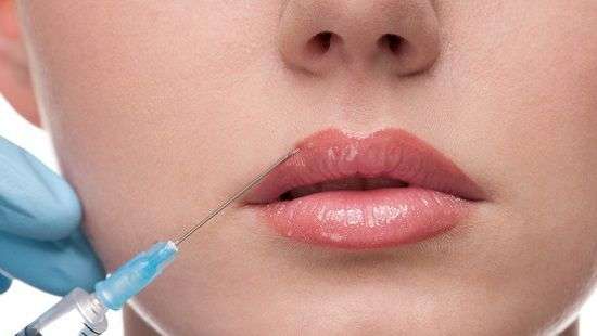 Специалисты назвали новый тренд пластической хирургии