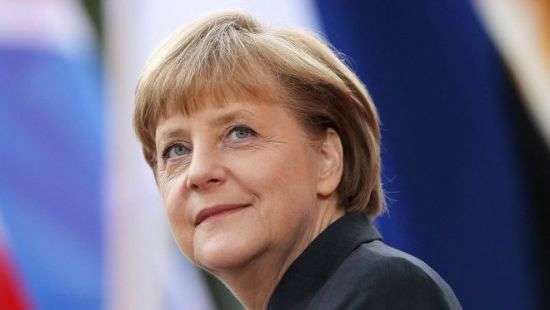 Меркель попросила Путина защитить геев в Чечне