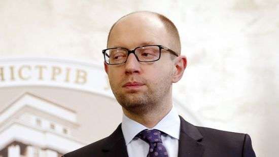 Интерпол отказался объявлять Яценюка в международный розыск