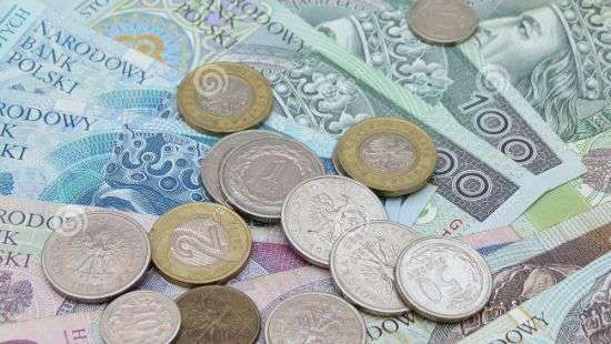 После уплаты налогов у поляков остается 71% от зарплаты