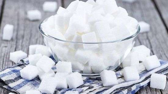 Онкологи назвали 9 продуктов, которые вызывают рак