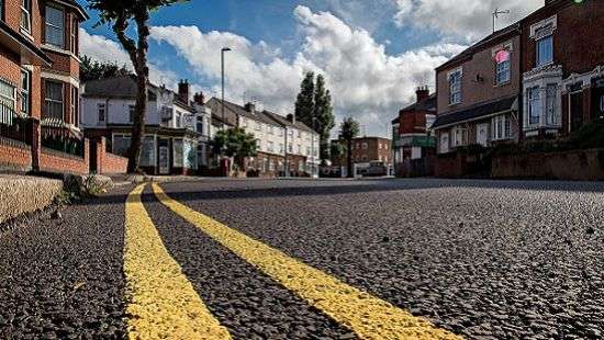 Построена первая пластиковая дорога