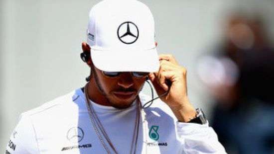 Чемпион Формулы 1 стал самым богатым спортсменом Великобритании