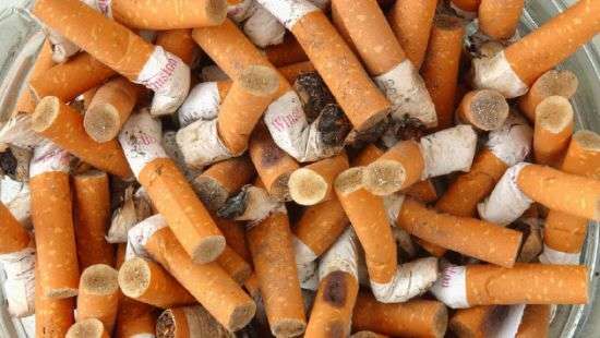 В Великобритании могут запретить курение в собственной квартире