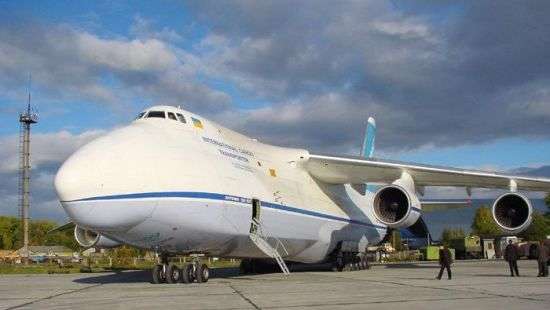 «Антонов» отсудил у аэропорта Анкары 25 млн грн ущерба из-за повредивших самолет птиц