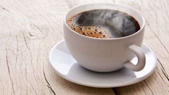 Специалисты назвали напиток, который заменит обезболивающие