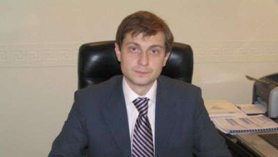 Суд заочно арестовал экс-нардепа Крючкова