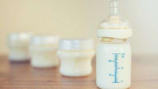 От какой болезни вылечит грудное молоко, рассказали врачи