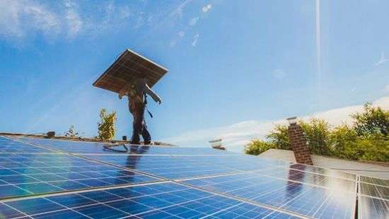 Основатель SolarCity покинет Tesla