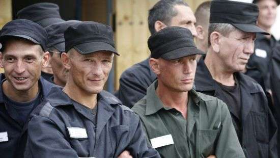 По закону Савченко из тюрем выпустили 10 тысяч осужденных