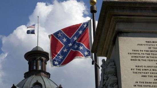 В США снесли памятник генералу Конфедерации