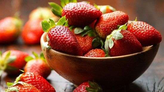 О пользе и вреде клубники рассказали специалисты