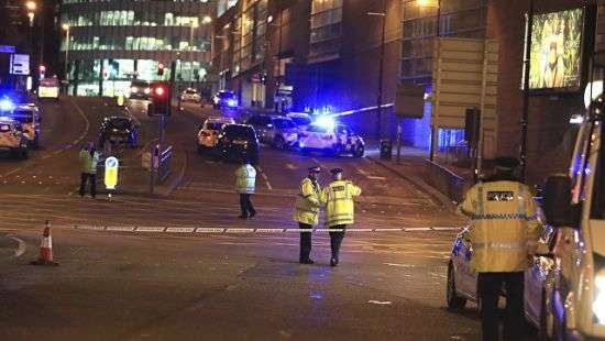 В Манчестере концерт певицы Арианы Гранде закончился терактом