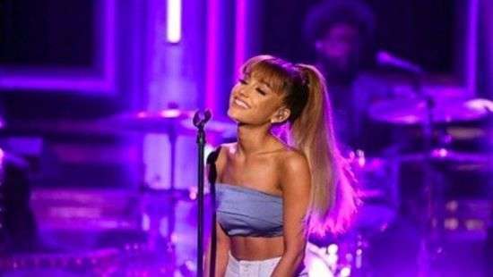 Ариана Гранде отменила концерты из-за теракта в Манчестере