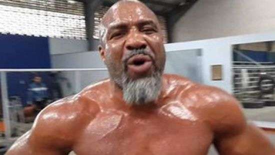 Бой Бриггс-Окендо отменен