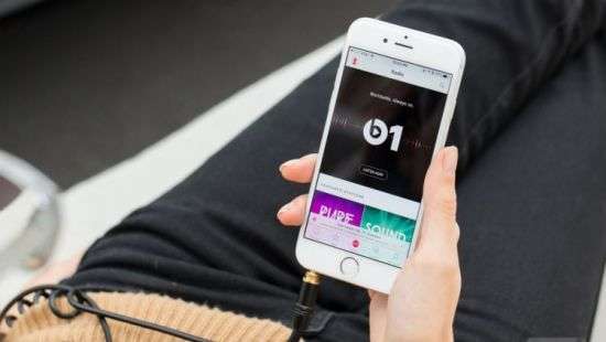 Apple начала взимать плату за Music