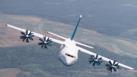 «Антонов» продемонстрировал в полете Ан-70 (видео)
