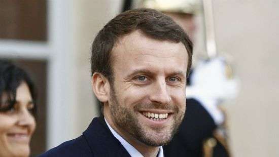 Путин едет к Макрону