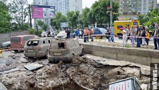 Обнародовано шокирующее видео прорыва трубы в Голосеево