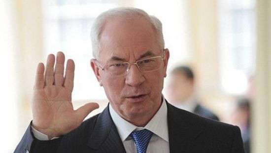 Суд арестовал имущество Азарова и изъял «План Президента Путина