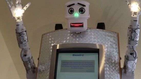 Необычная служба прошла в одной из церквей