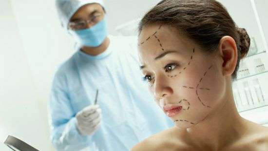 Хакеры «слили» в интернет 25 тысяч фотографий клиентов пластических хирургов