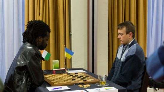 Украинец стал бронзовым призером Кубка мира по шашкам-100