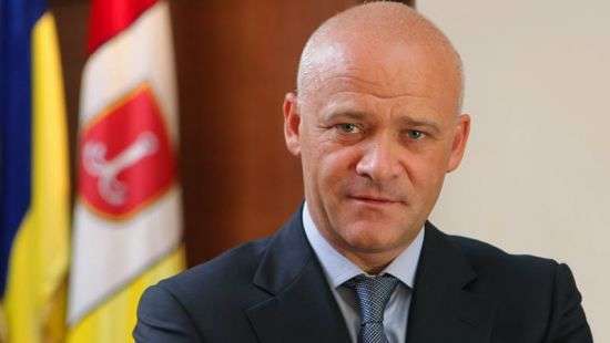 Геннадий Труханов занимает первое место в рейтинге доверия, - опрос