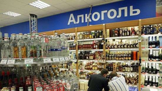 В Киеве отменен запрет на продажу алкоголя ночью
