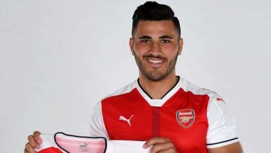 «Арсенал» купил защитника «Шальке»