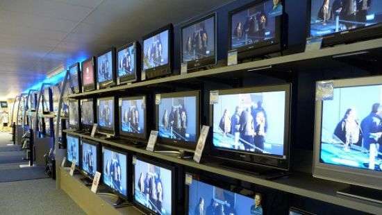 Порошенко подписал закон о языковых квотах на ТВ