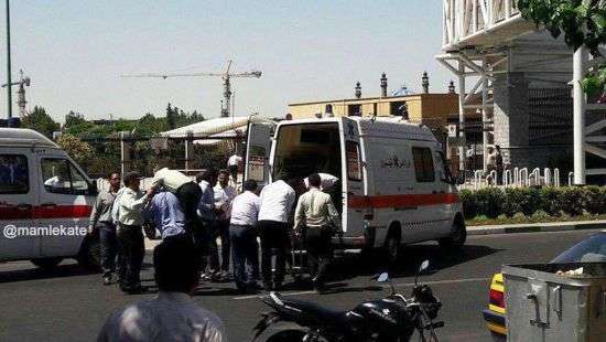 Увеличилось число погибших при атаке на парламент и мавзолей в Иране