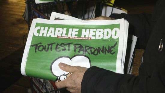 Charlie Hebdo лишил головы Терезу Мэй (фото)