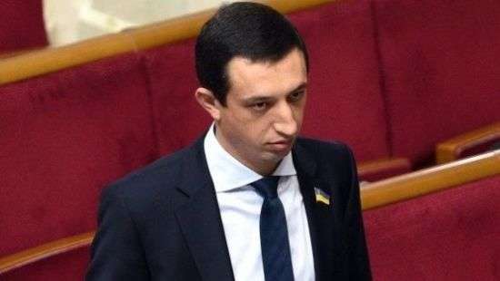 Репутация ряда компаний пострадала из-за упоминания в депутатском запросе