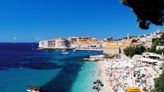 Кипр вливает много денег в экономику Украины