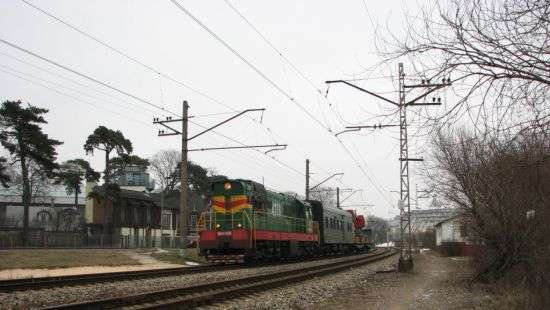 В России трое детей погибли под локомотивом, пытаясь сделать селфи