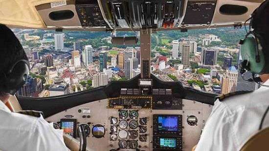 Российские летчики бегут в Азию