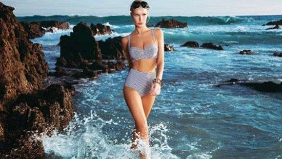 Дизайнеры рассказали, какие купальники будут модные этим летом (ФОТО)