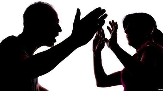 В Украине запустили программу по борьбе с домашним насилием