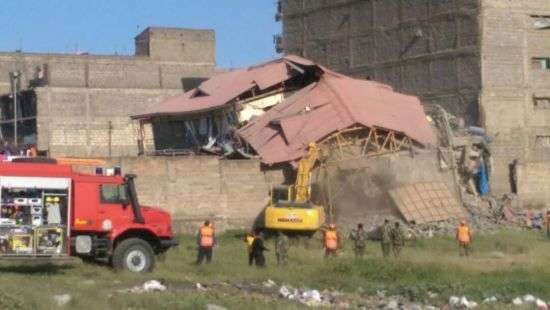 В Кении рухнул семиэтажный дом, 15 человек пропали без вести (фото)