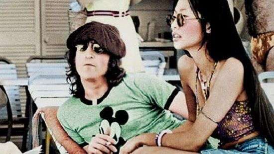 Вдову Джона Леннона официально признали соавтором песни «Imagine»