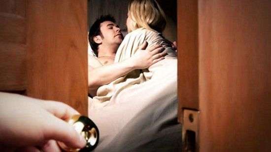 Врачи выяснили, как измены влияют на здоровье