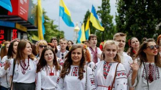 За год украинцев стало меньше более, чем на 82 тысячи