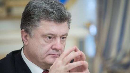 Порошенко подписал документ, отменяющий скандальный «закон Савченко»