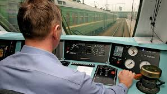 В Кременчуге машинисты поездов требуют повышения зарплаты на 100%